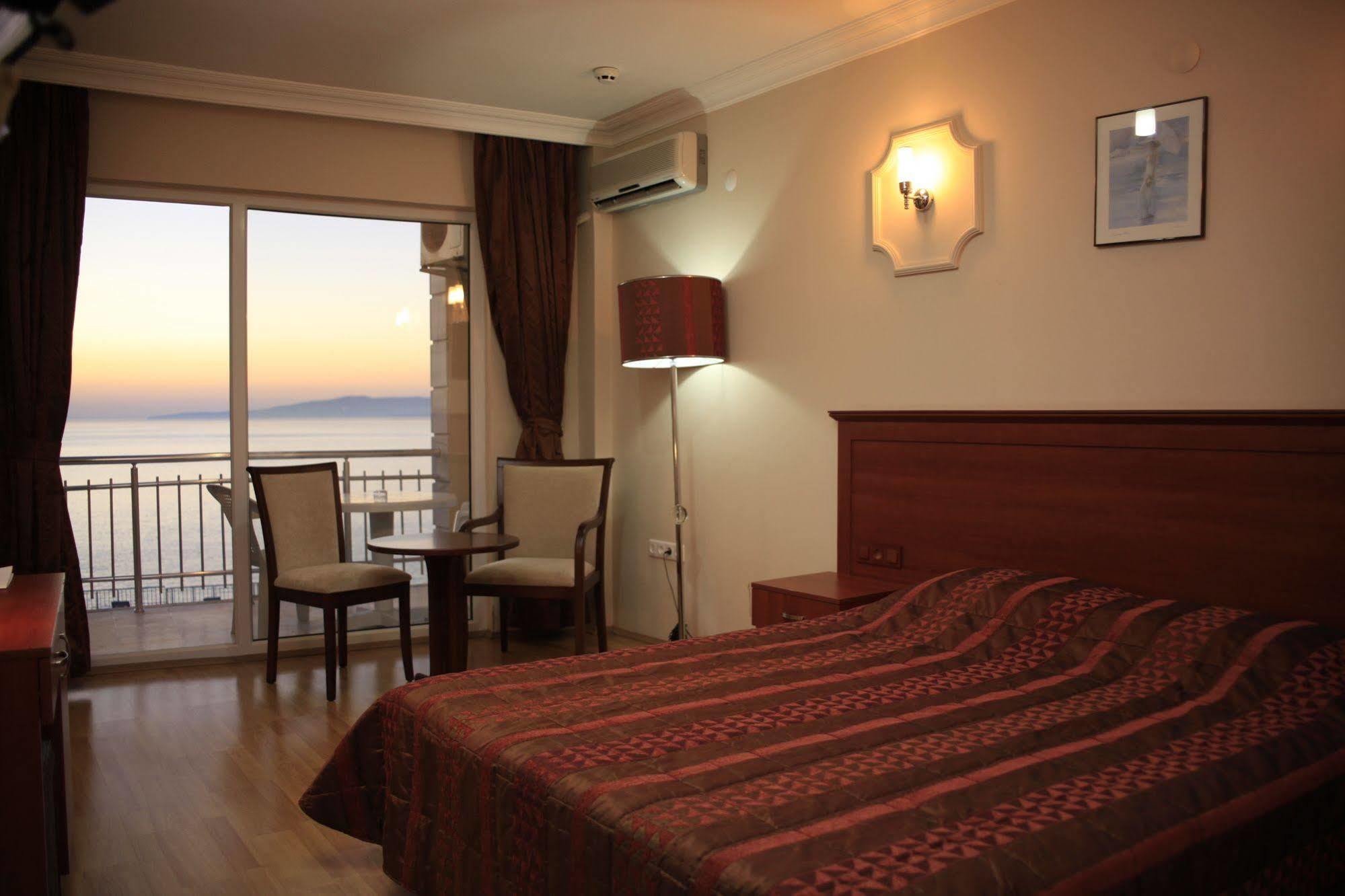 Dogalya Hotel Mudanya Exterior photo